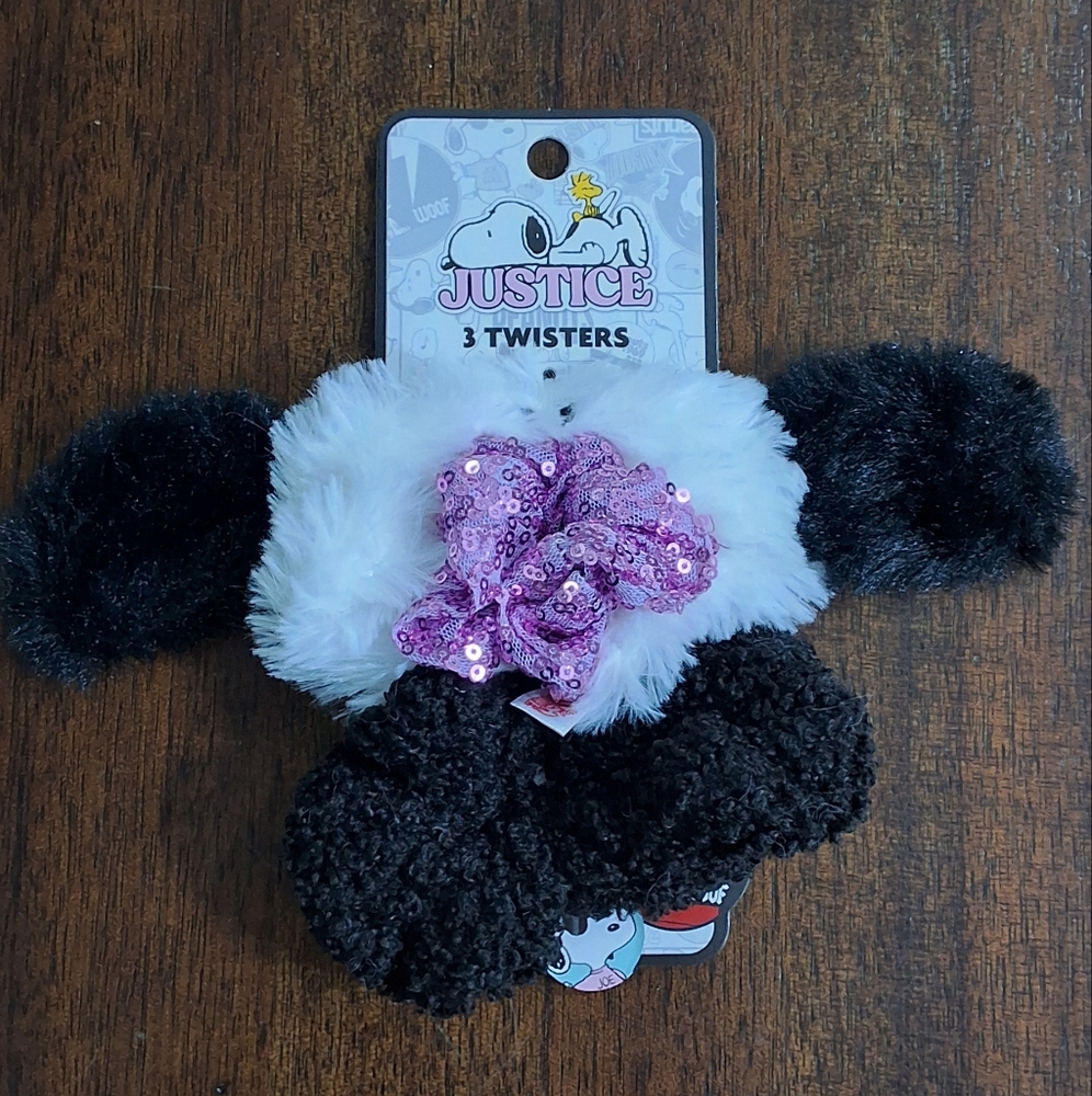 Justice Peanuts Snoopy Girls Hair Scrunchies, 3 Piece Set,  New With Tag